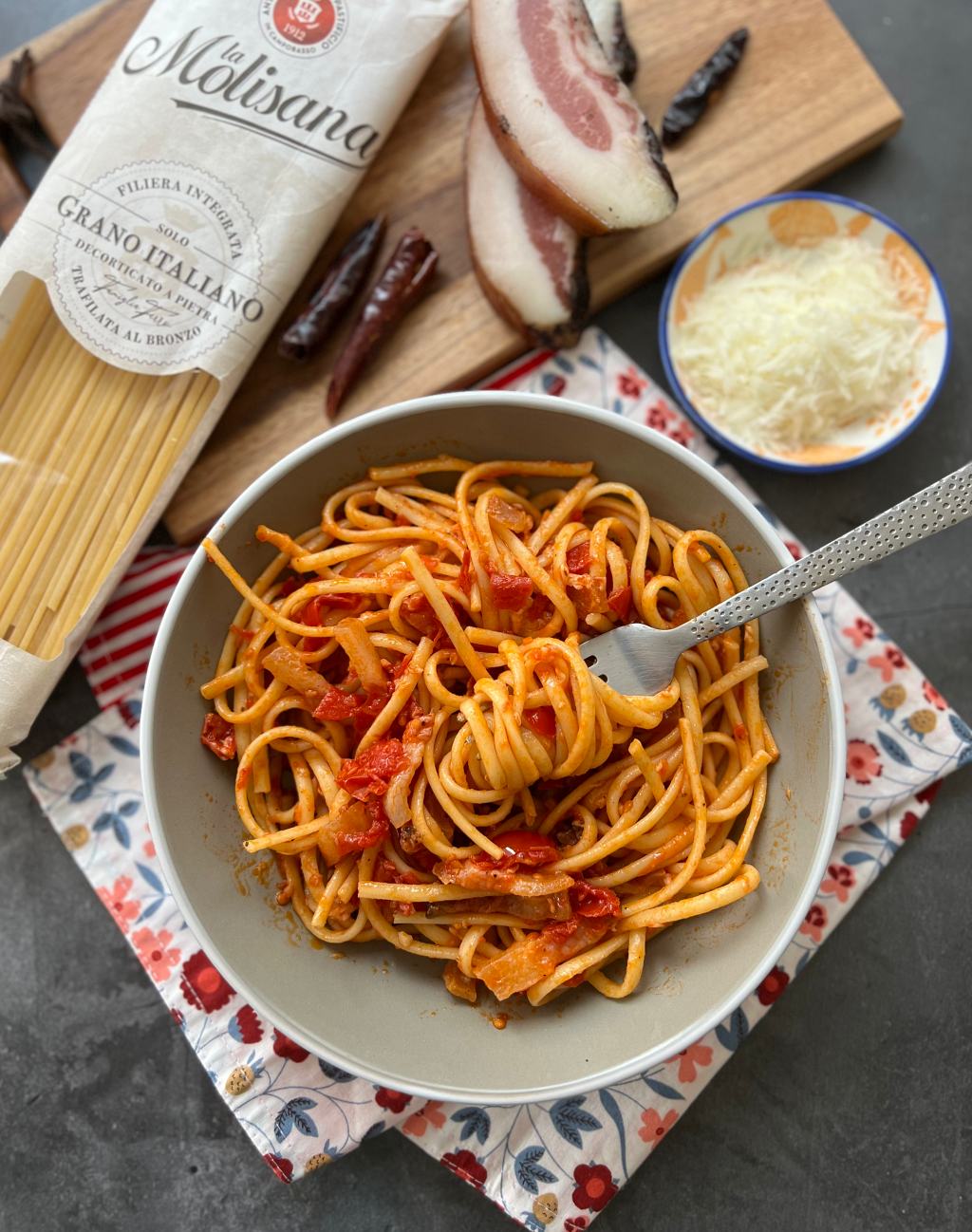 Linguine a l'Amatriciana